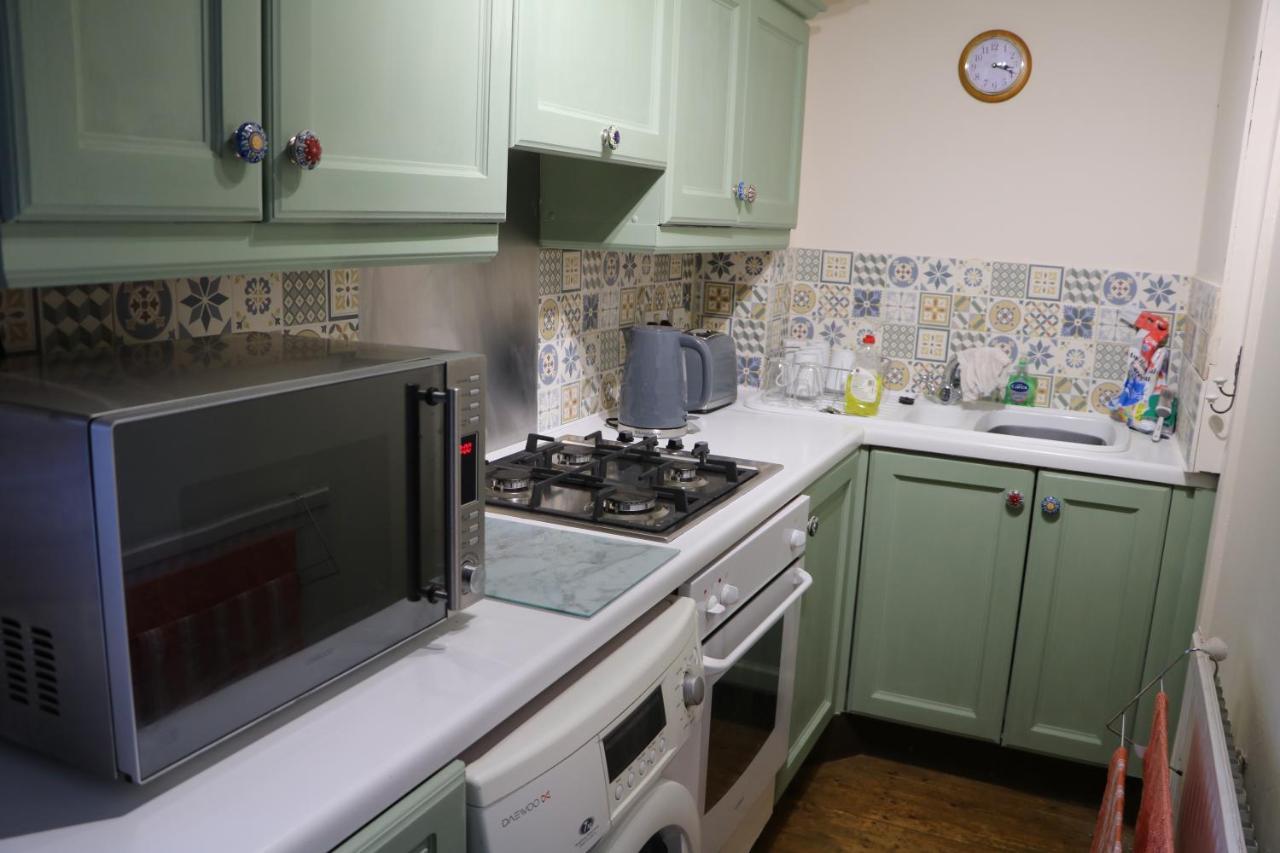 Апартаменти Flat 1 - The Old Mill - Bowbridge Lock - Stroud Страуд Екстер'єр фото
